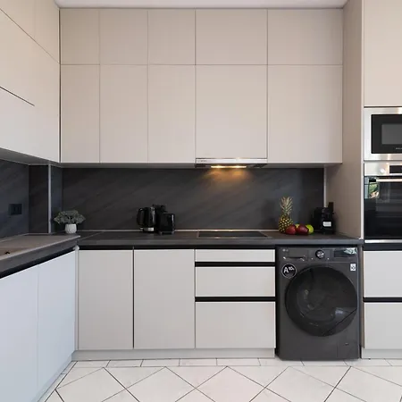 Apartment Swan 3 *